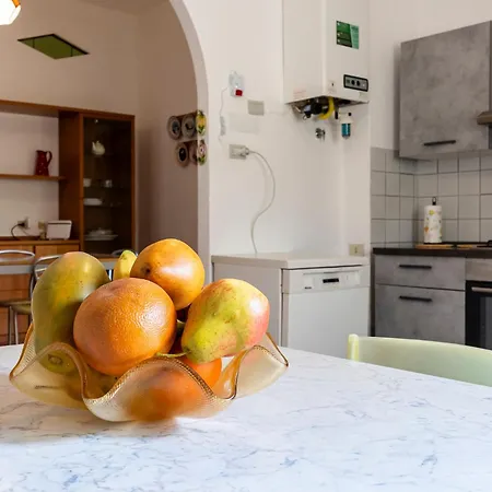 Marradi With Balcony Apartament *
